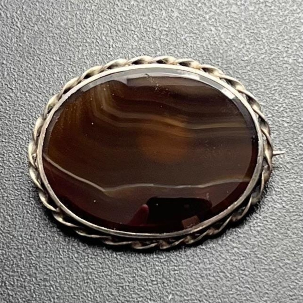 Victorian Sterling Silver Banded Agate Brooch C Clasp - Picture 3 of 7